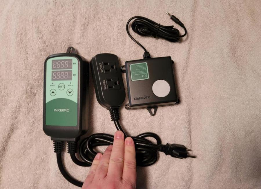 CO2 Controller with S01 Sensor